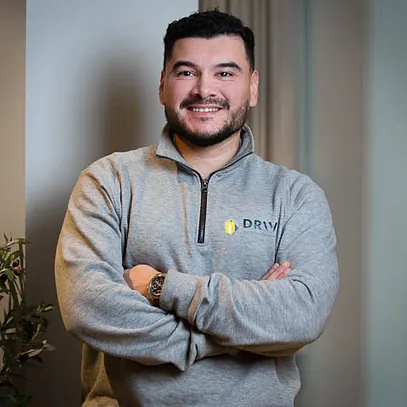 Driv Eiendomsforvaltning AS logo på hvit bakgrunn