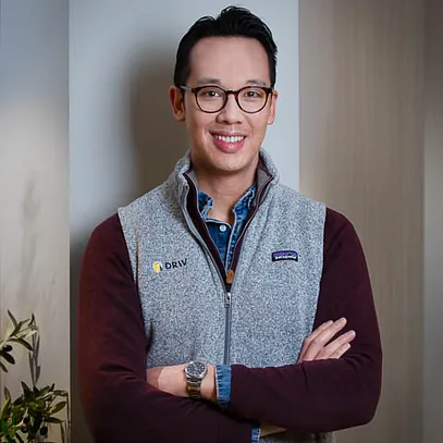 Driv Eiendomsforvaltning AS logo på hvit bakgrunn